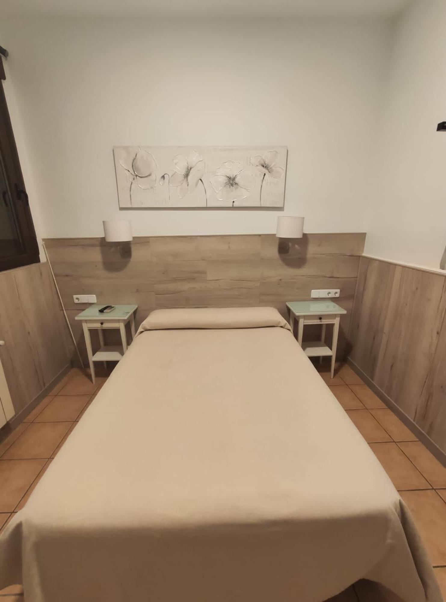 Hostal Maria Ronda Madrid Buitenkant foto